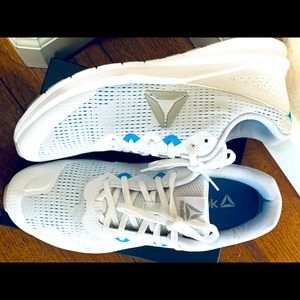 Reebok Woman’s Walking Shoes, size 11